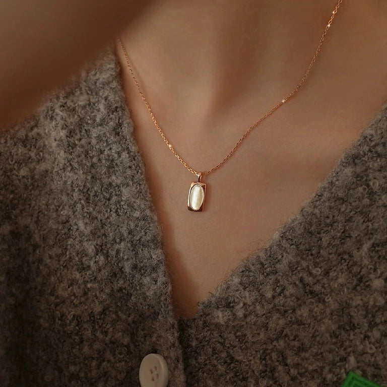 Coastal Elegance Pendant Necklace