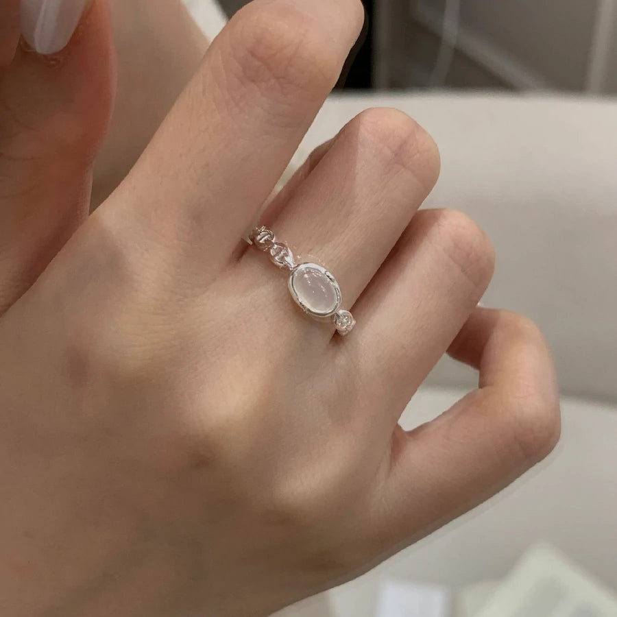 Oval Flow Ring