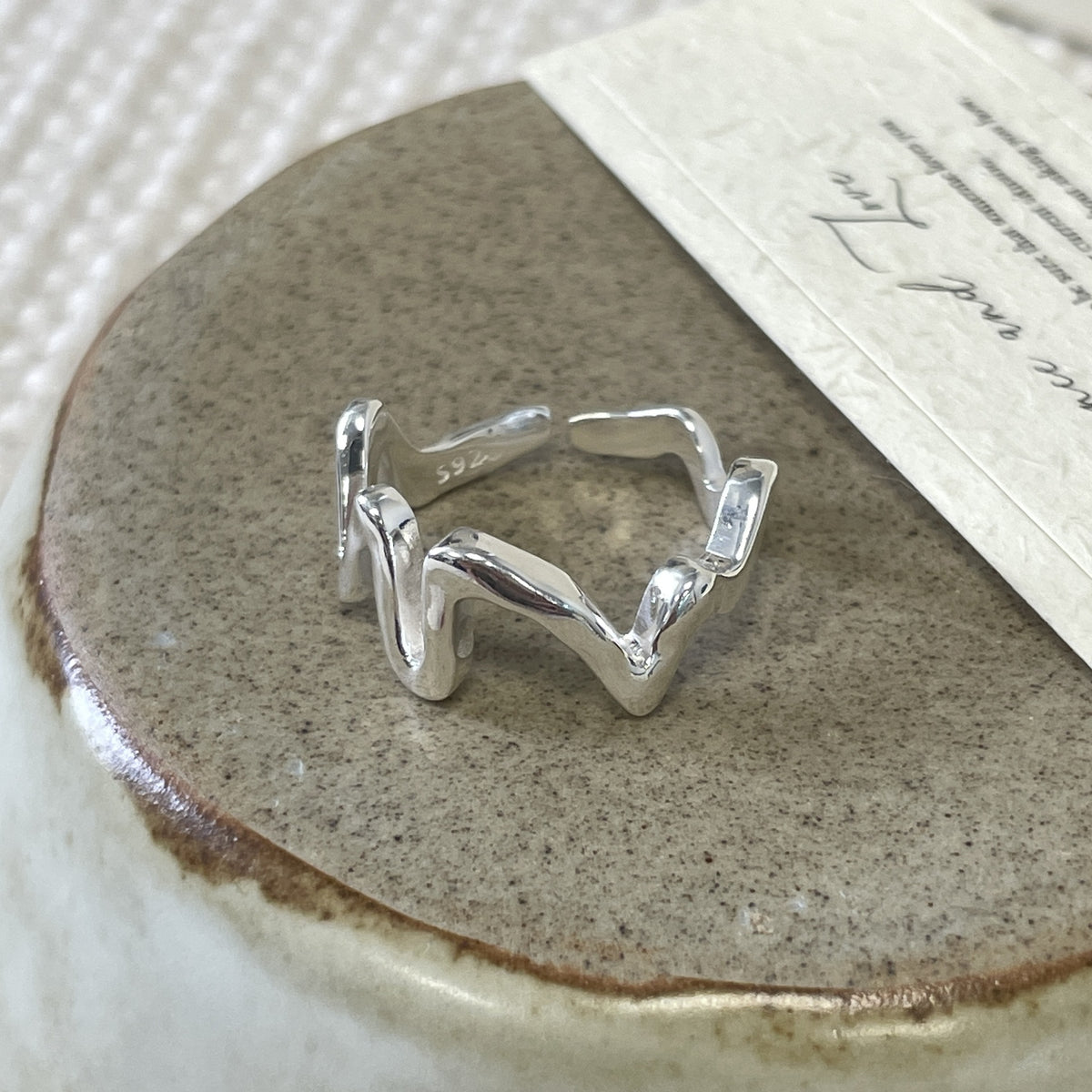 Angular Wave S925 Ring